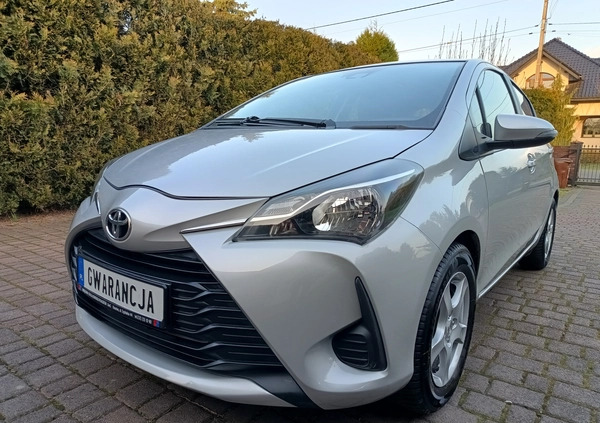 Toyota Yaris cena 46900 przebieg: 60000, rok produkcji 2018 z Gliwice małe 667